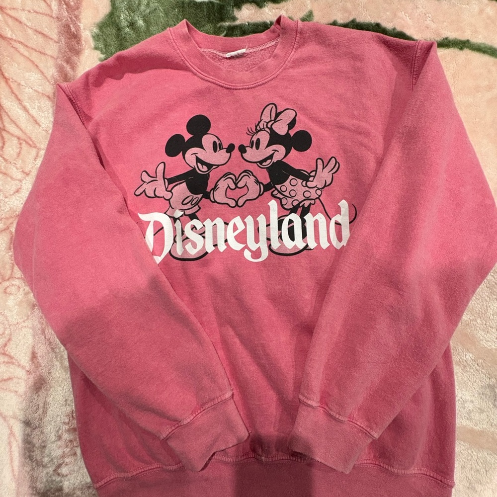 Disneyland Limited Pink Lover Crewneck
